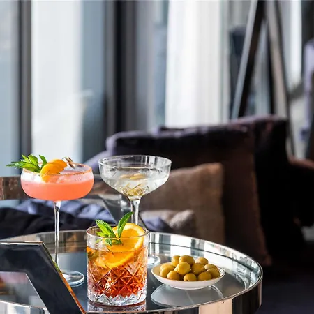 Fairmont Quasar מלון 5*