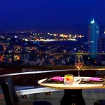 Fairmont Quasar מלון 5*