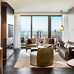 Fairmont Quasar