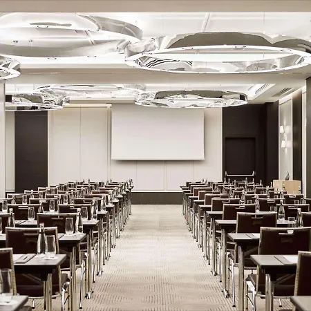Hotell Fairmont Quasar