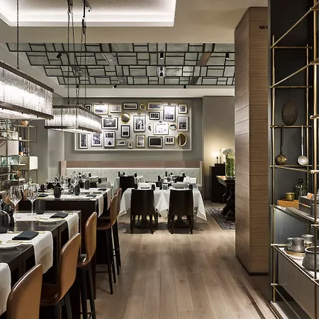 Fairmont Quasar