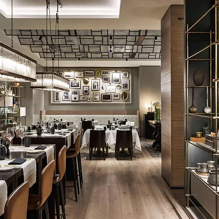 Hotell Fairmont Quasar 5*
