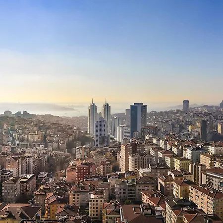 Hotell Fairmont Quasar 5*