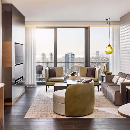 Fairmont Quasar 5*