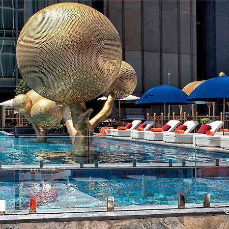Fairmont Quasar 5*