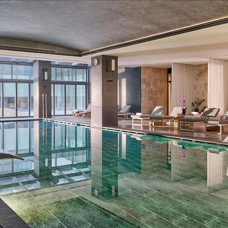 Fairmont Quasar 5*