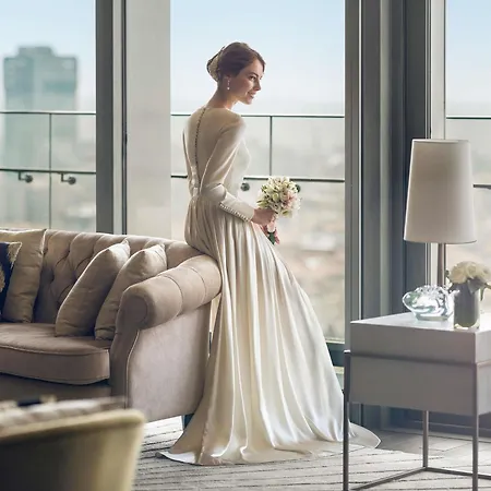 Fairmont Quasar Hotel
