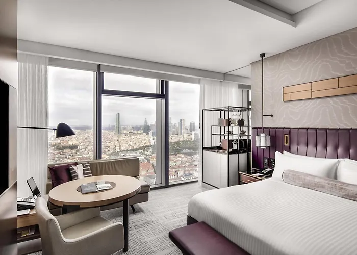 Fairmont Quasar Отель 5*