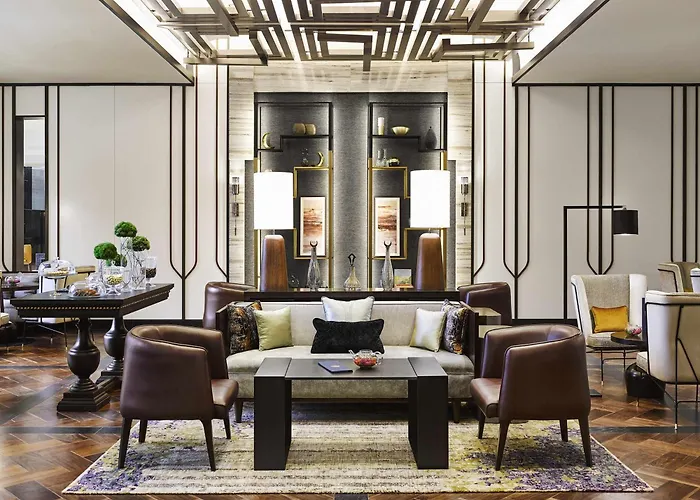 Отель Fairmont Quasar 5*