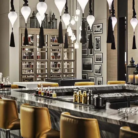 호텔 Fairmont Quasar